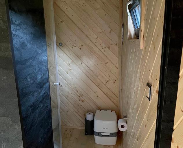 Obytny Kontejner Cabin Stars Hotel Zátor Екстериор снимка